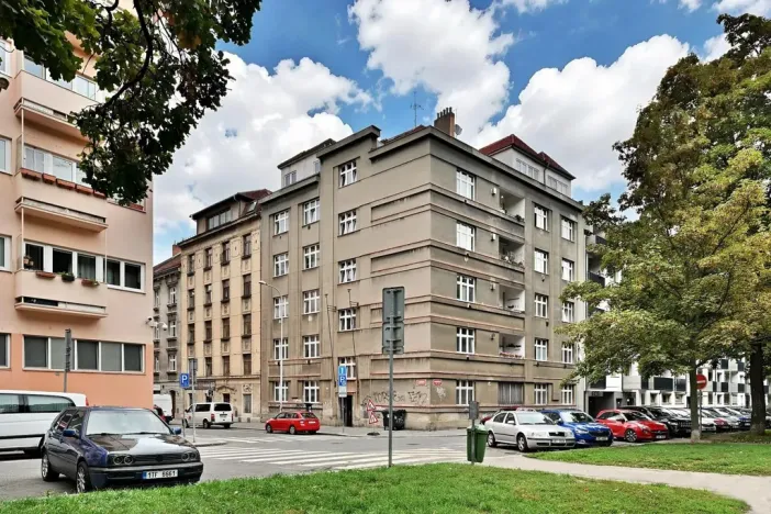 Prodej bytu 2+1, Praha - Košíře, U Kavalírky, 63 m2