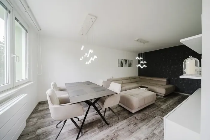 Prodej bytu 4+1, Třebíč, M. Majerové, 92 m2