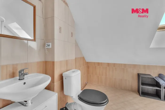 Prodej rodinného domu, Zdechovice, 201 m2
