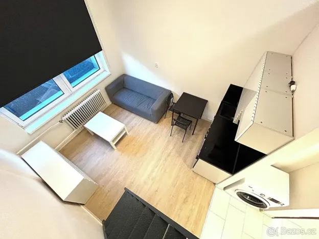Pronájem bytu 1+kk, Praha - Radotín, Vrážská, 27 m2