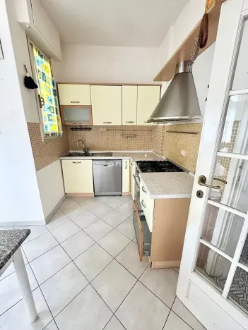 Prodej bytu 4+1, Viareggio, Itálie, Via Francesco Baracca, 120 m2