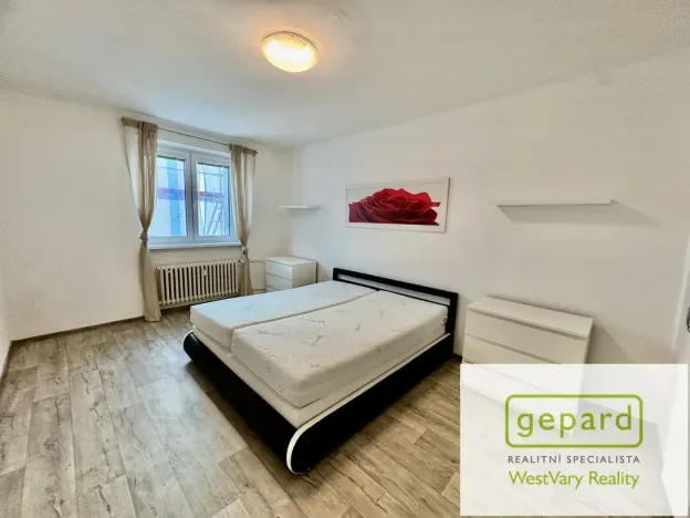 Prodej bytu 3+1, Karlovy Vary, Sokolovská, 66 m2