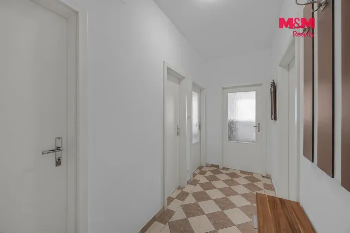 Pronájem bytu 2+kk, Pardubice - Zelené Předměstí, nábřeží Závodu míru, 55 m2