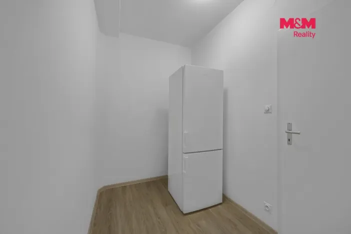 Pronájem bytu 2+kk, Pardubice - Zelené Předměstí, nábřeží Závodu míru, 55 m2