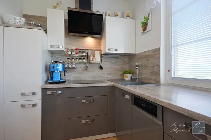 Pronájem bytu 2+1, Chlumec, Stradovská, 65 m2