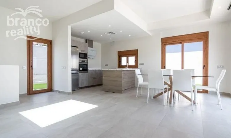 Prodej rodinného domu, Torrevieja, Alicante, Španělsko, 295 m2