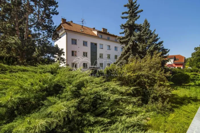 Prodej bytu 3+1, Velký Osek, Revoluční, 68 m2