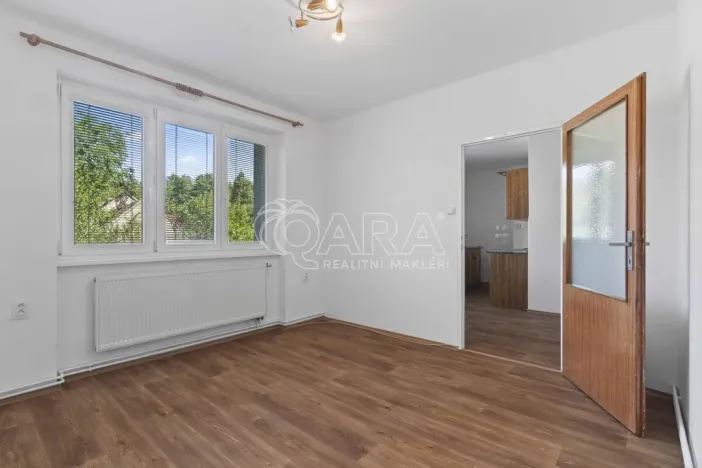 Prodej bytu 3+1, Velký Osek, Revoluční, 68 m2