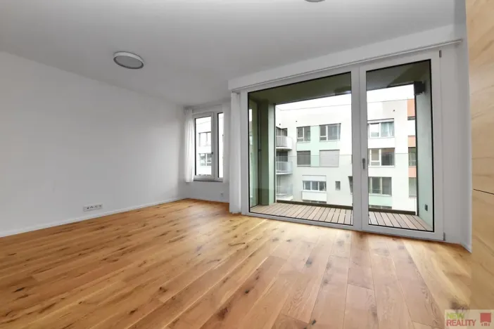 Pronájem bytu 2+kk, Praha - Radlice, U Komína, 47 m2