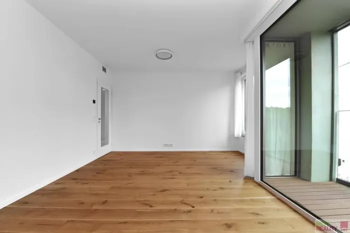 Pronájem bytu 2+kk, Praha - Radlice, U Komína, 47 m2