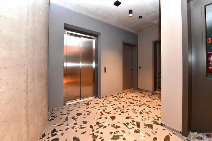 Pronájem bytu 2+kk, Praha - Radlice, U Komína, 47 m2