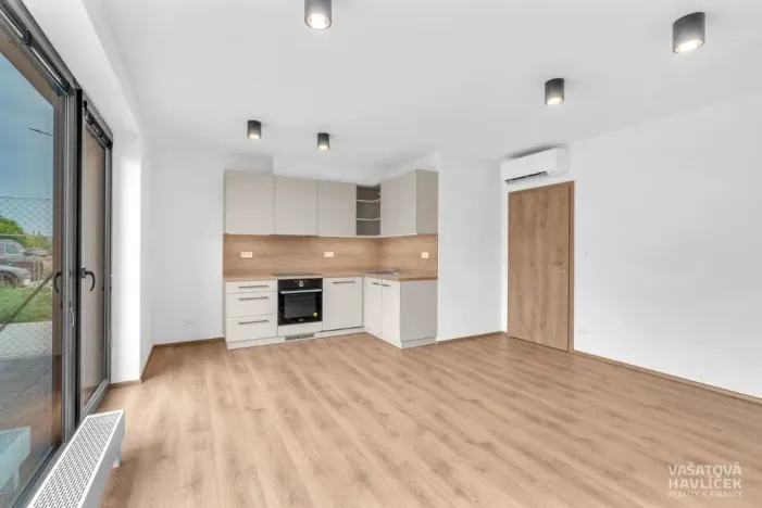 Pronájem bytu 2+kk, Hradec Králové - Kukleny, Pražská třída, 106 m2