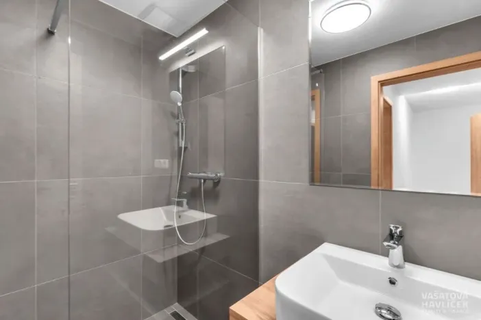 Pronájem bytu 2+kk, Hradec Králové - Kukleny, Pražská třída, 106 m2