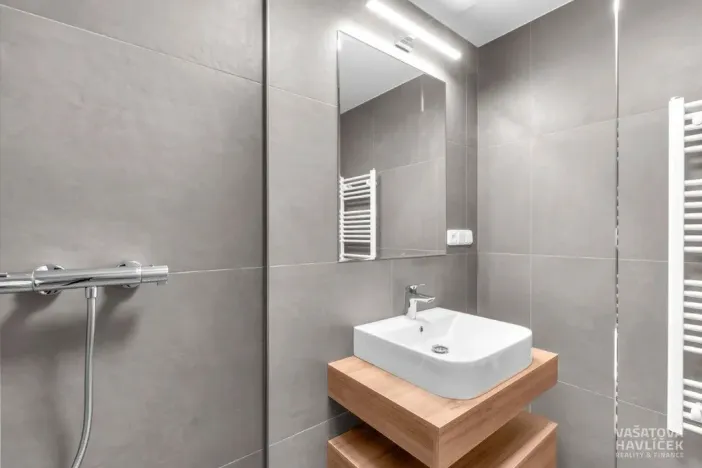 Pronájem bytu 2+kk, Hradec Králové - Kukleny, Pražská třída, 106 m2