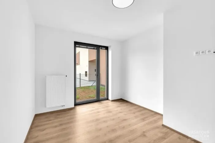 Pronájem bytu 2+kk, Hradec Králové - Kukleny, Pražská třída, 106 m2