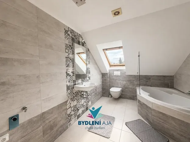 Pronájem bytu 1+kk, Dubí, Lidická, 86 m2