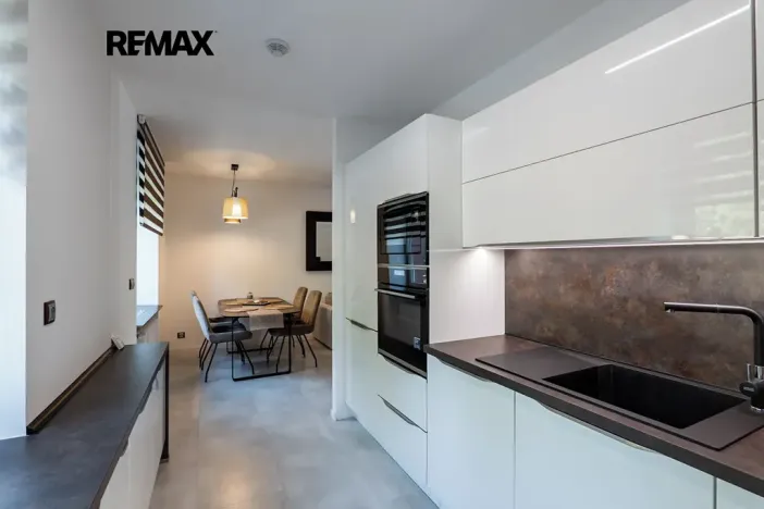 Prodej bytu 2+kk, Praha - Záběhlice, Jabloňová, 52 m2