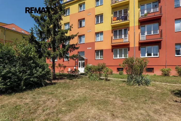 Prodej bytu 2+kk, Praha - Záběhlice, Jabloňová, 52 m2