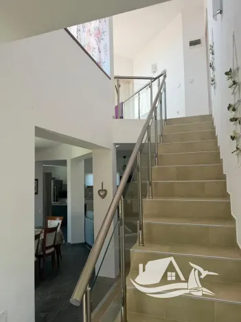 Prodej rodinného domu, Pomorie, Bulharsko, 179 m2