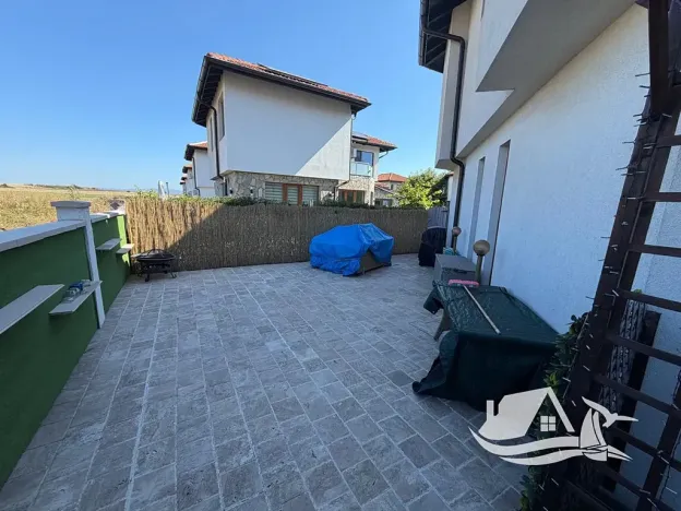 Prodej rodinného domu, Pomorie, Bulharsko, 179 m2