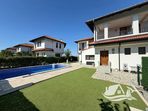 Prodej rodinného domu, Pomorie, Bulharsko, 179 m2