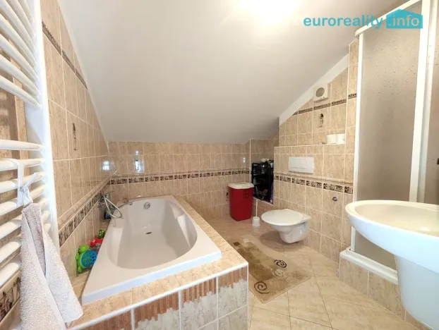 Prodej chalupy, Troskovice - Jivina, 160 m2