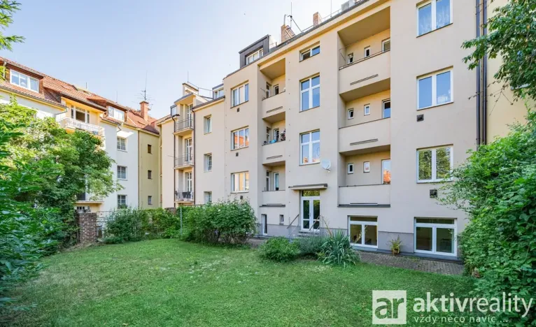 Prodej bytu 2+kk, Praha - Strašnice, Vykáňská, 55 m2