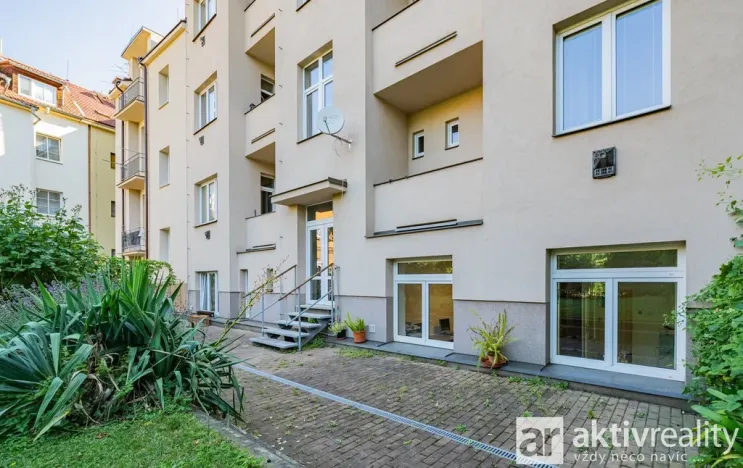 Prodej bytu 2+kk, Praha - Strašnice, Vykáňská, 55 m2