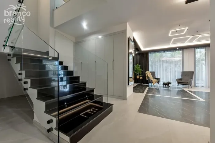 Prodej rodinného domu, Finestrat, Alicante, Španělsko, 998 m2