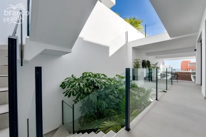 Prodej rodinného domu, Finestrat, Alicante, Španělsko, 998 m2