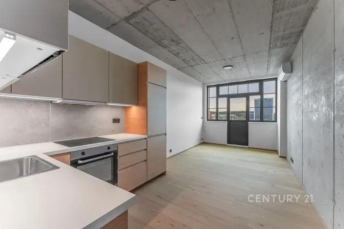 Pronájem bytu 1+kk, Praha - Vysočany, Kolbenova, 33 m2