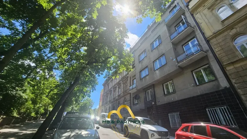 Pronájem bytu 2+1, Praha - Smíchov, Na Skalce, 80 m2