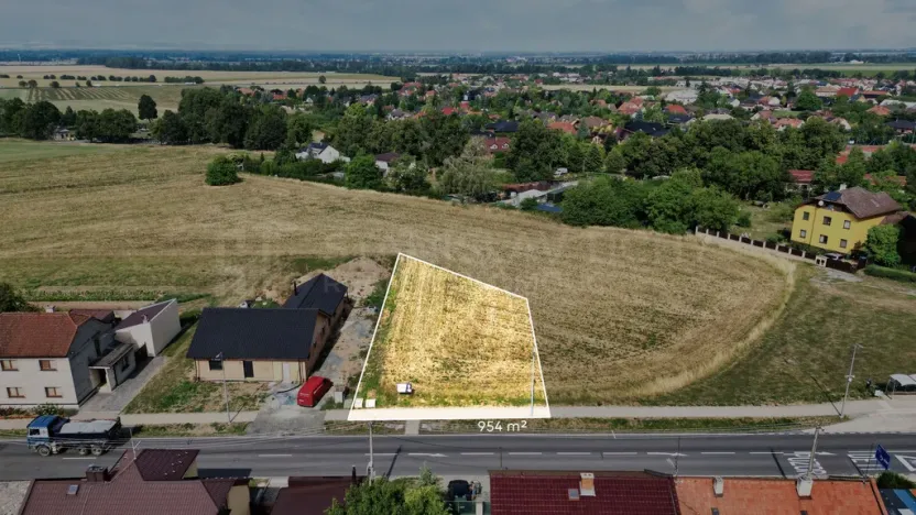 Prodej pozemku pro bydlení, Dolany, 945 m2