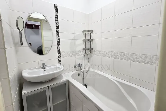 Pronájem bytu 1+1, Praha - Strašnice, Ke Strašnické, 39 m2