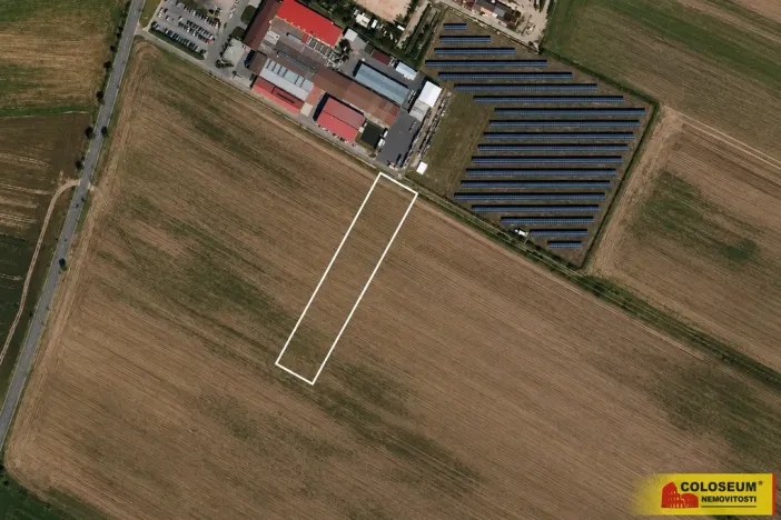 Prodej podílu 1/2 pole, Bojanovice, 35449 m2