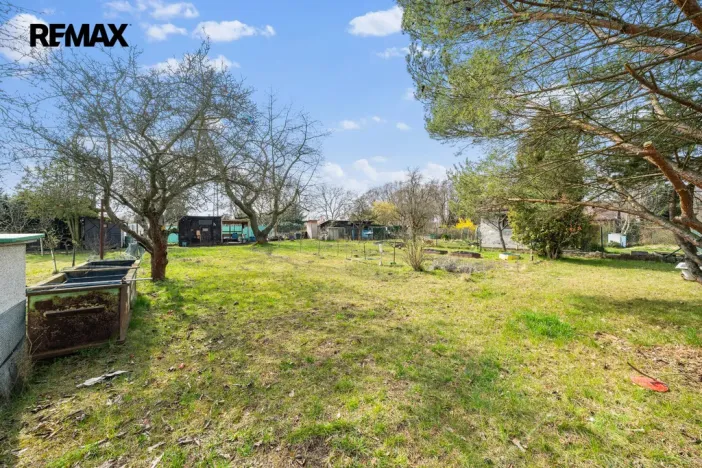 Prodej zahrady, Pardubice, 506 m2