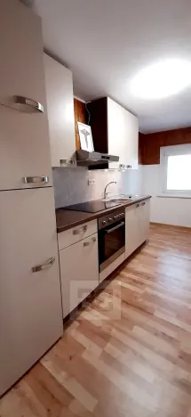 Pronájem bytu 3+1, Kladno, Čs. armády, 88 m2