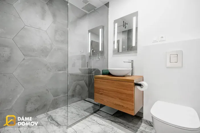 Prodej rodinného domu, Suchov, 308 m2