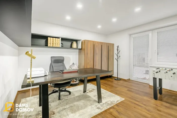 Prodej rodinného domu, Suchov, 308 m2