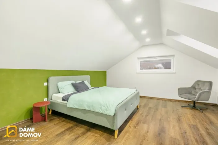 Prodej rodinného domu, Suchov, 308 m2
