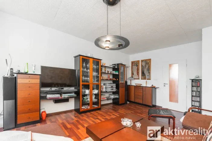 Prodej bytu 4+1, Praha - Černý Most, Šromova, 95 m2
