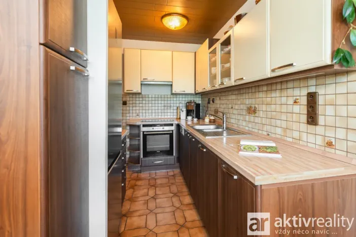 Prodej bytu 4+1, Praha - Černý Most, Šromova, 95 m2