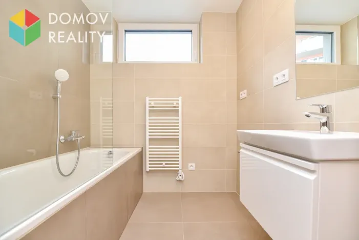 Pronájem bytu 2+kk, Beroun, Na Máchovně, 68 m2