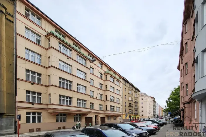 Prodej bytu 3+kk, Praha, Heřmanova, 84 m2
