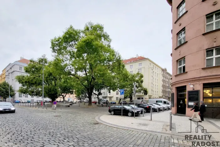 Prodej bytu 3+kk, Praha, Heřmanova, 84 m2