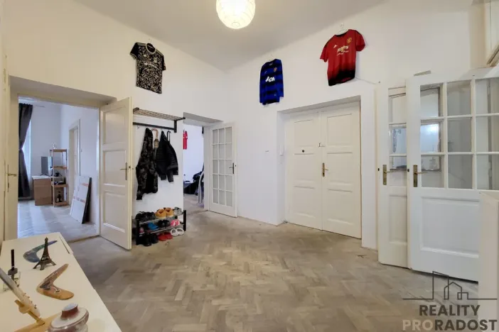 Prodej bytu 3+kk, Praha, Heřmanova, 84 m2