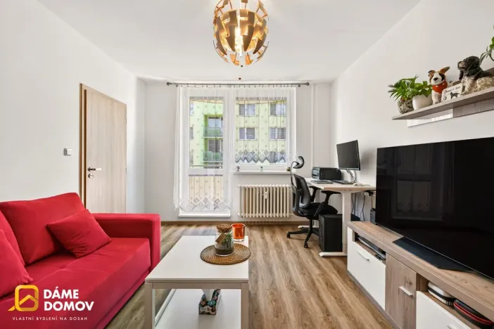 Prodej bytu 2+1, Hrušovany u Brna, Sídliště, 58 m2