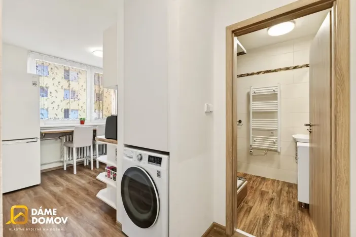 Prodej bytu 2+1, Hrušovany u Brna, Sídliště, 58 m2