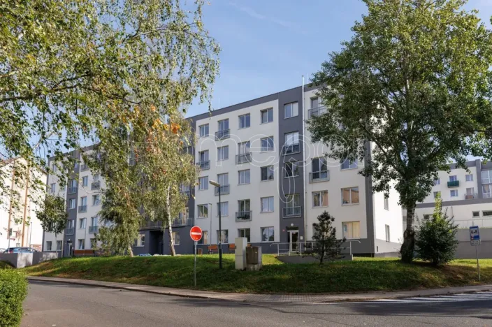 Pronájem bytu 2+kk, Milovice - Mladá, Višňová, 39 m2