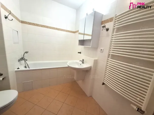 Pronájem bytu 2+kk, Hradec Králové - Nový Hradec Králové, Rybova, 50 m2